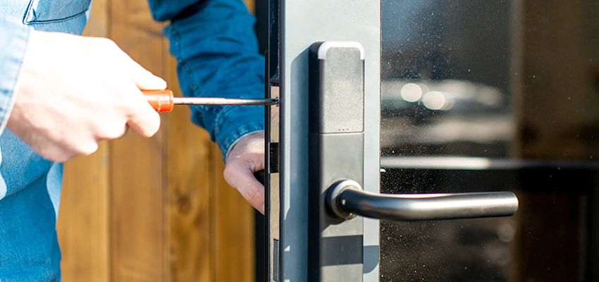 Aluminium Door Lock Replacement in Coalinga, California